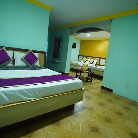 Ooty Vpr Residency Hotel Ngoại thất bức ảnh