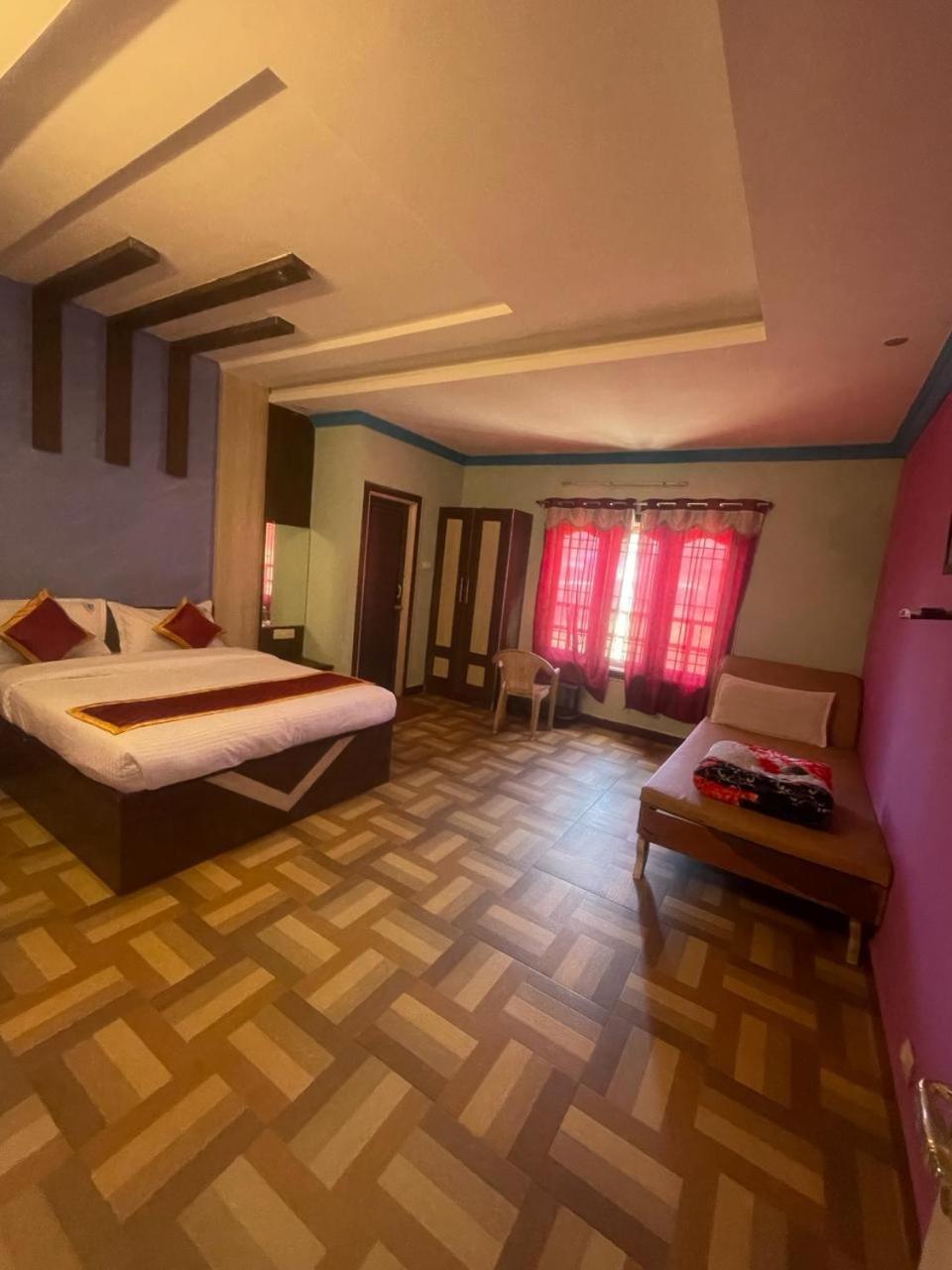 Ooty Vpr Residency Hotel Ngoại thất bức ảnh