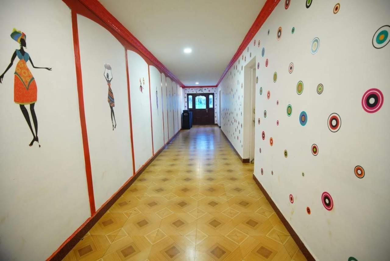 Ooty Vpr Residency Hotel Ngoại thất bức ảnh