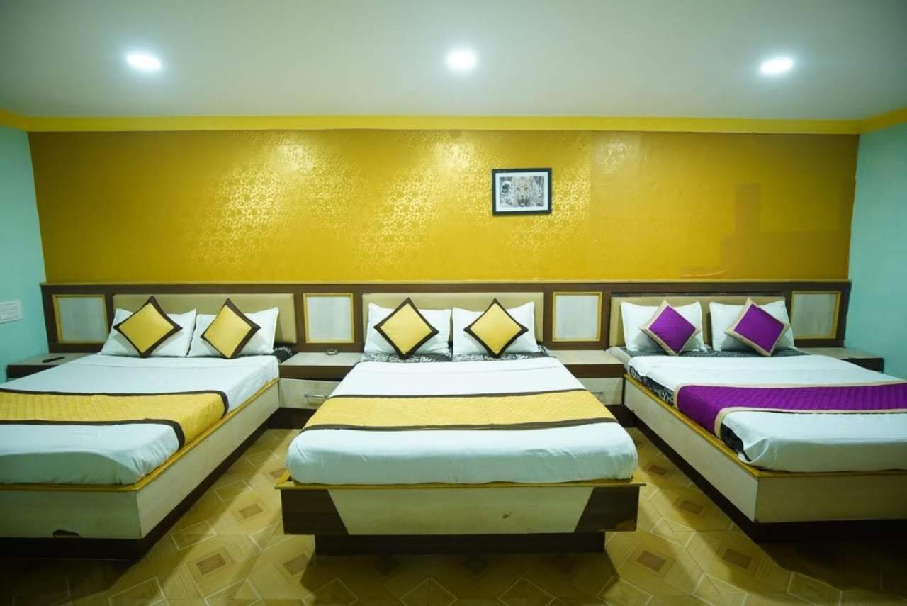 Ooty Vpr Residency Hotel Ngoại thất bức ảnh