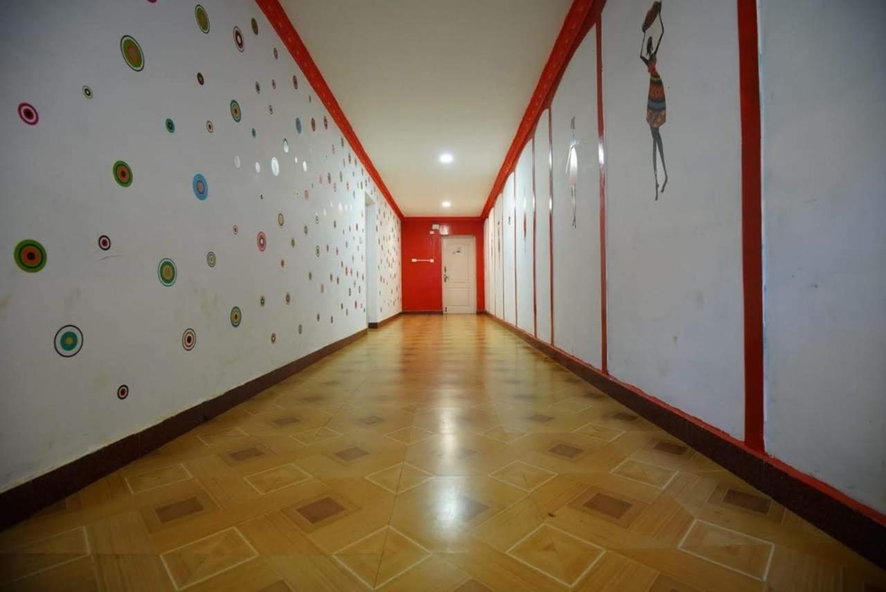 Ooty Vpr Residency Hotel Ngoại thất bức ảnh