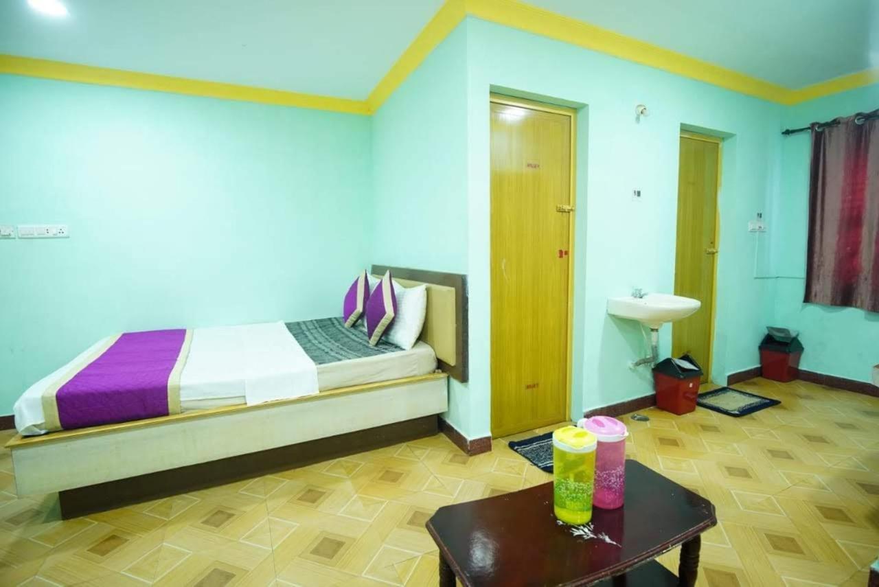 Ooty Vpr Residency Hotel Ngoại thất bức ảnh